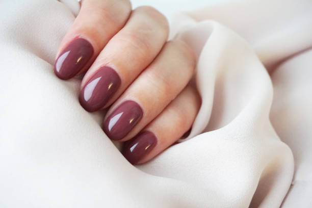 BIAB Nails – The Favourite Manicure Trend